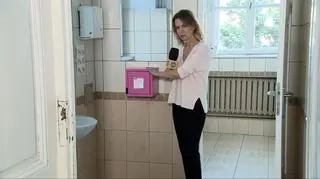 Różowe skrzyneczki ułatwiają życie krakowskich uczennic. "Zależy nam, żeby ściągać społeczne tabu"